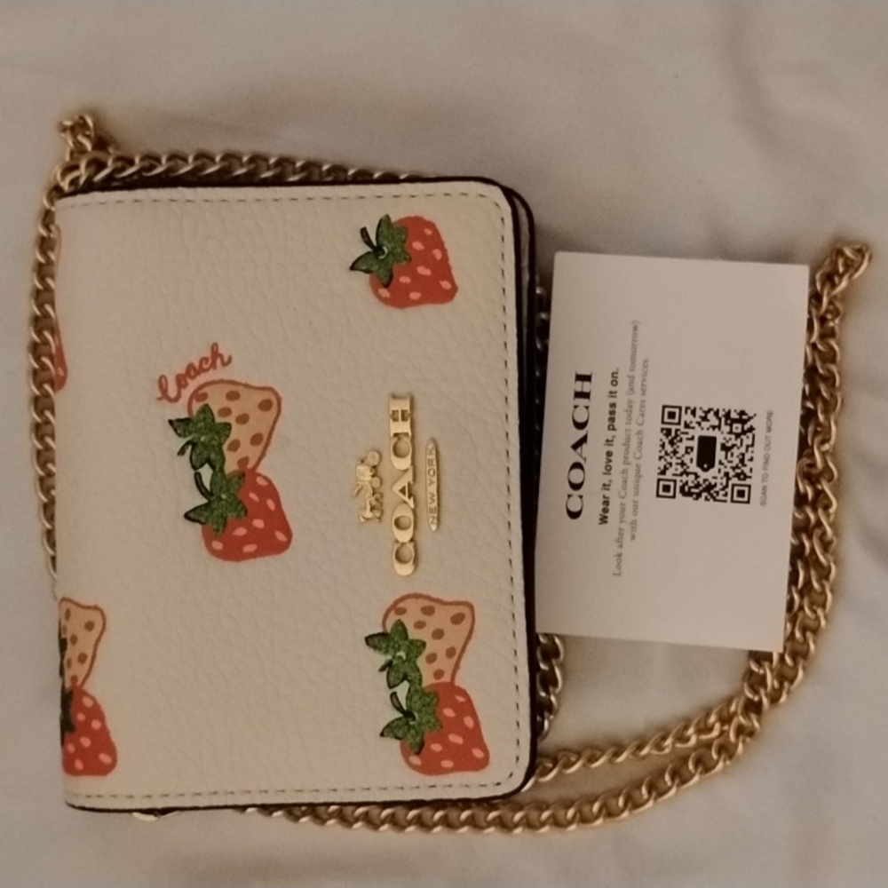 Coach Mini Wallet On A Chain Clutch Crossbody Strawberries NWT - Picture 5 of 10